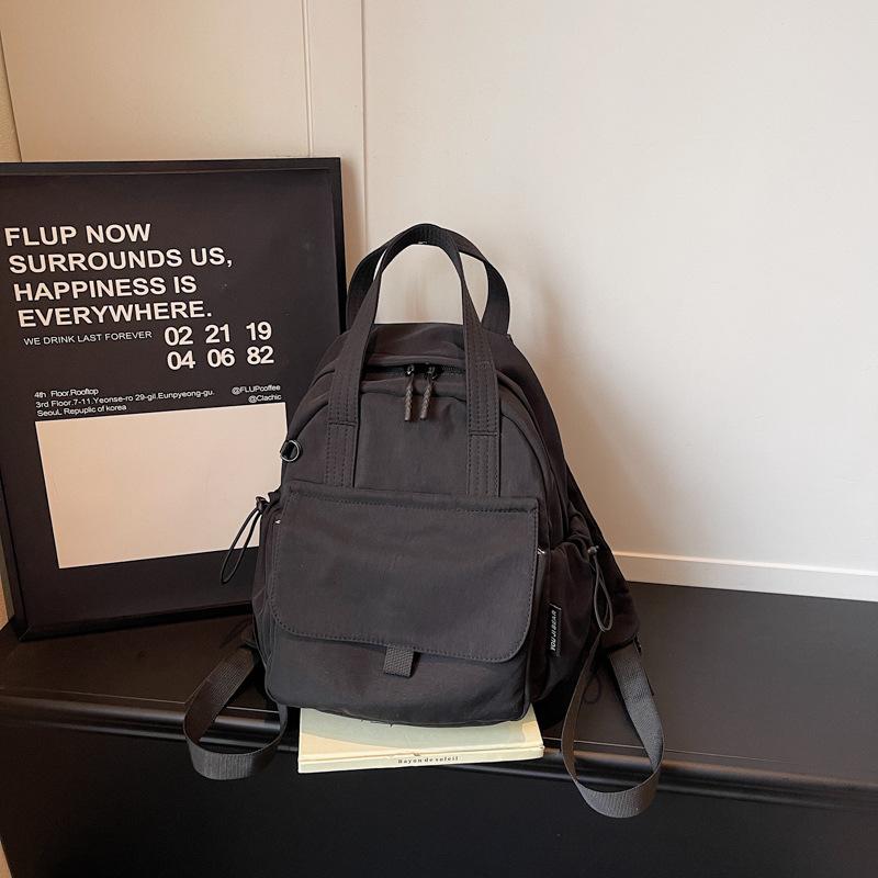 Stylish Backpack Minimalist Design Lightweight Travel Backpack for Students Commuting Bag Fashi and Versatile Shoulder Bags
Stylish Backpack Minimalist Design Lightweight Travel Backpack for Students Commuting Bag Fashi and Versatile Shoulder Bags