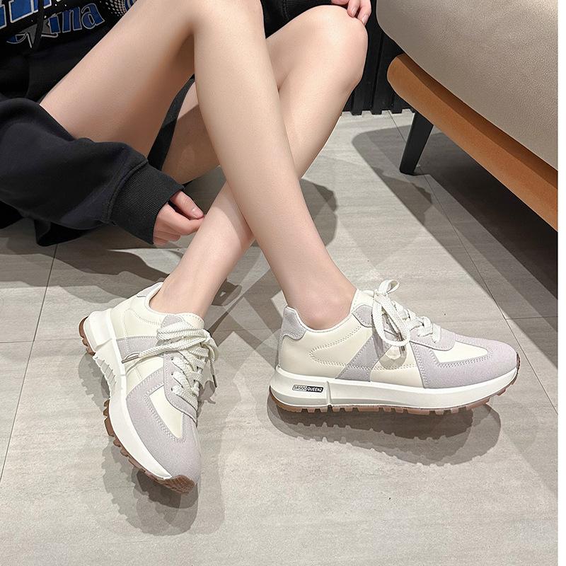 Korean version of fashionable platform versatile Forrest Gump shoes women s 2024 spring new small waist comfortable casual sports dad shoes 35
Korean version of fashionable platform versatile Forrest Gump shoes women s 2024 spring new small waist comfortable casual sports dad shoes 35