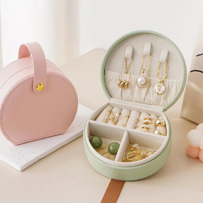 Travel Jewelry Case Boxes Mini Jewelry Organizer Display Earrings Necklace Ring Portable Handbag Jewelry Box Leather Storage зелёный
Travel Jewelry Case Boxes Mini Jewelry Organizer Display Earrings Necklace Ring Portable Handbag Jewelry Box Leather Storage зелёный