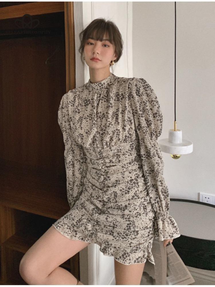 Новое маленькое платье с цветочным принтом в стиле Хепберн, женское элегантное платье с длинными рукавами для женщин, повседневное элегантное короткое пляжное платье L абрикосовый