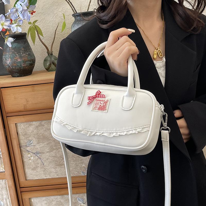 Hand-held bowling bag women s 2025 new fashion shoulder oblique span bag high-end small square bag 21*5*12 белый
Hand-held bowling bag women s 2025 new fashion shoulder oblique span bag high-end small square bag 21*5*12 белый