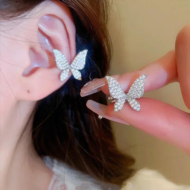 2026 Chic Butterfly Clip Earrings Fashion Lady Stylish Accessories with Brilliant Cubic Zirconia Female Daily Wearable Zircon
2026 Chic Butterfly Clip Earrings Fashion Lady Stylish Accessories with Brilliant Cubic Zirconia Female Daily Wearable Zircon