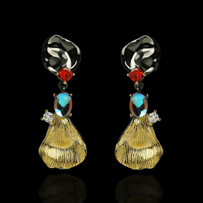 Elegant Courtly Style Moonlight Jewel Earrings Fashion Party Irregular Pendant Earrings
Elegant Courtly Style Moonlight Jewel Earrings Fashion Party Irregular Pendant Earrings