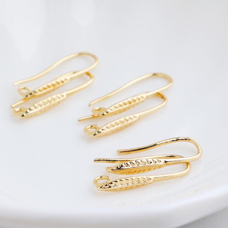 Copper-Plated 14K Gold Leaf-Shaped U-Shaped Earring Hooks for DIY Earrings 18K Gold Smooth U-Shaped Ear Hooks (1 Pair)
Copper-Plated 14K Gold Leaf-Shaped U-Shaped Earring Hooks for DIY Earrings 18K Gold Smooth U-Shaped Ear Hooks (1 Pair)
