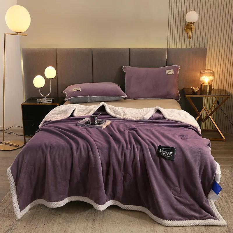 100/150/200CM New Winter Thick Three-Layer Flannel Warm Blanket Suitable Sofas Living Room Double-Sided Flannel Sleeping Blanket only 2pcs pillowcase
100/150/200CM New Winter Thick Three-Layer Flannel Warm Blanket Suitable Sofas Living Room Double-Sided Flannel Sleeping Blanket only 2pcs pillowcase