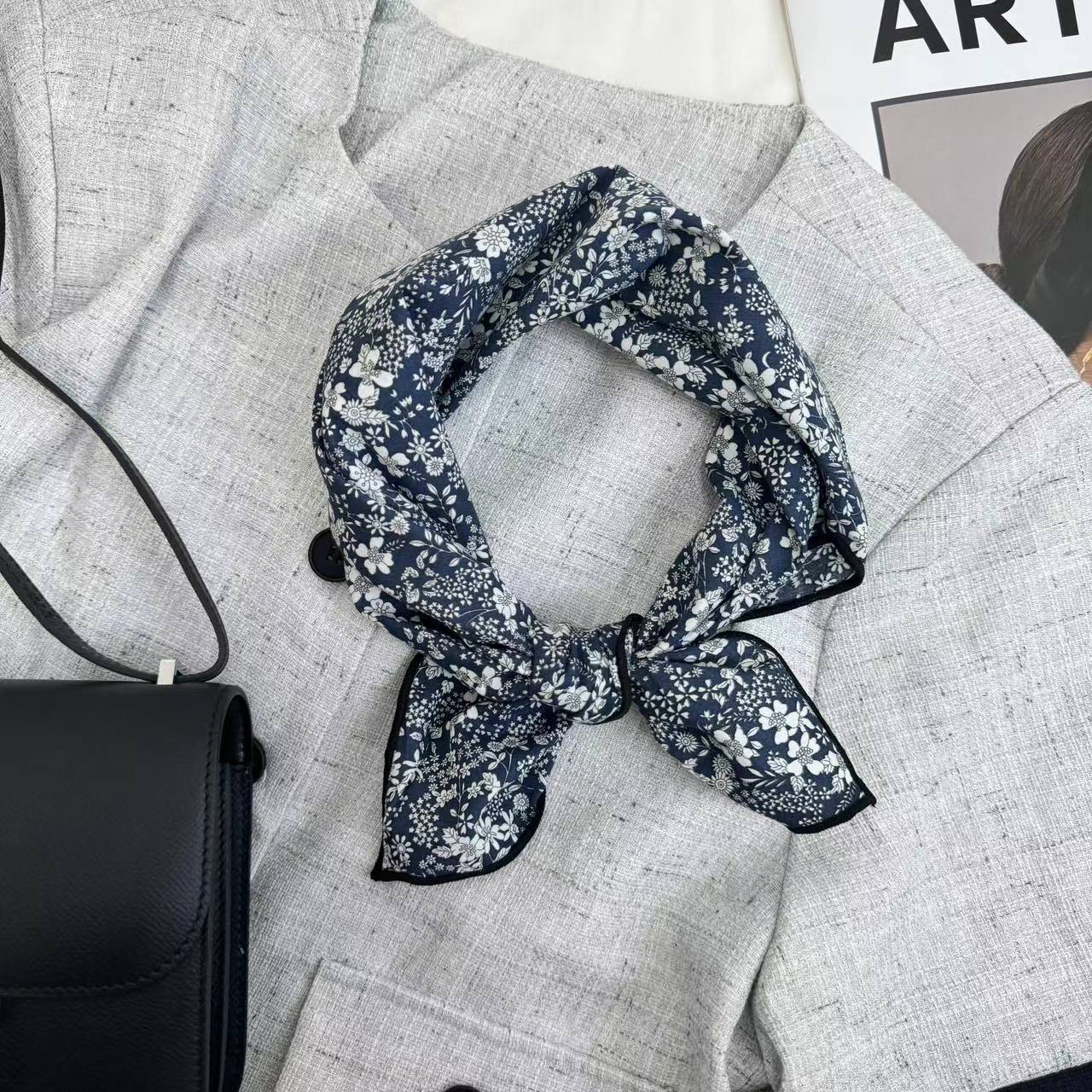 58 Cotton And Linen Small Square Scarf Silk Scarf Women S Spring And Autumn Korean Literary And Versatile Fashion Temperament Scarf Single-Sided 58-58
58 Cotton And Linen Small Square Scarf Silk Scarf Women S Spring And Autumn Korean Literary And Versatile Fashion Temperament Scarf Single-Sided 58-58