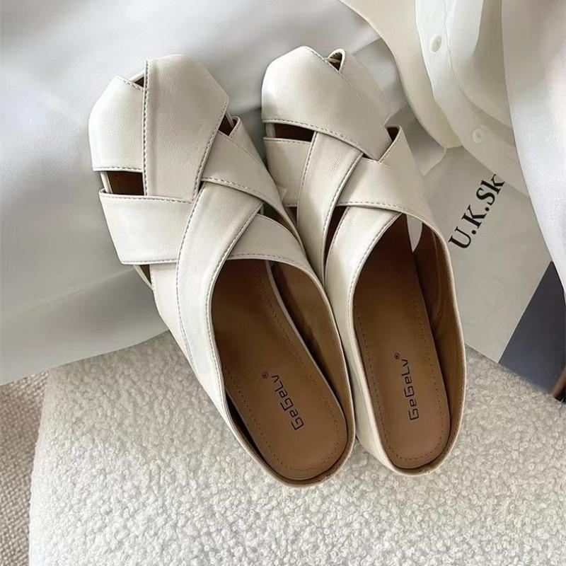 Re-spot ancient Korean version of the wedge heel inner height increase hollow bag head outer wear cool slippers women s new woven fashion half slippe 35
Re-spot ancient Korean version of the wedge heel inner height increase hollow bag head outer wear cool slippers women s new woven fashion half slippe 35