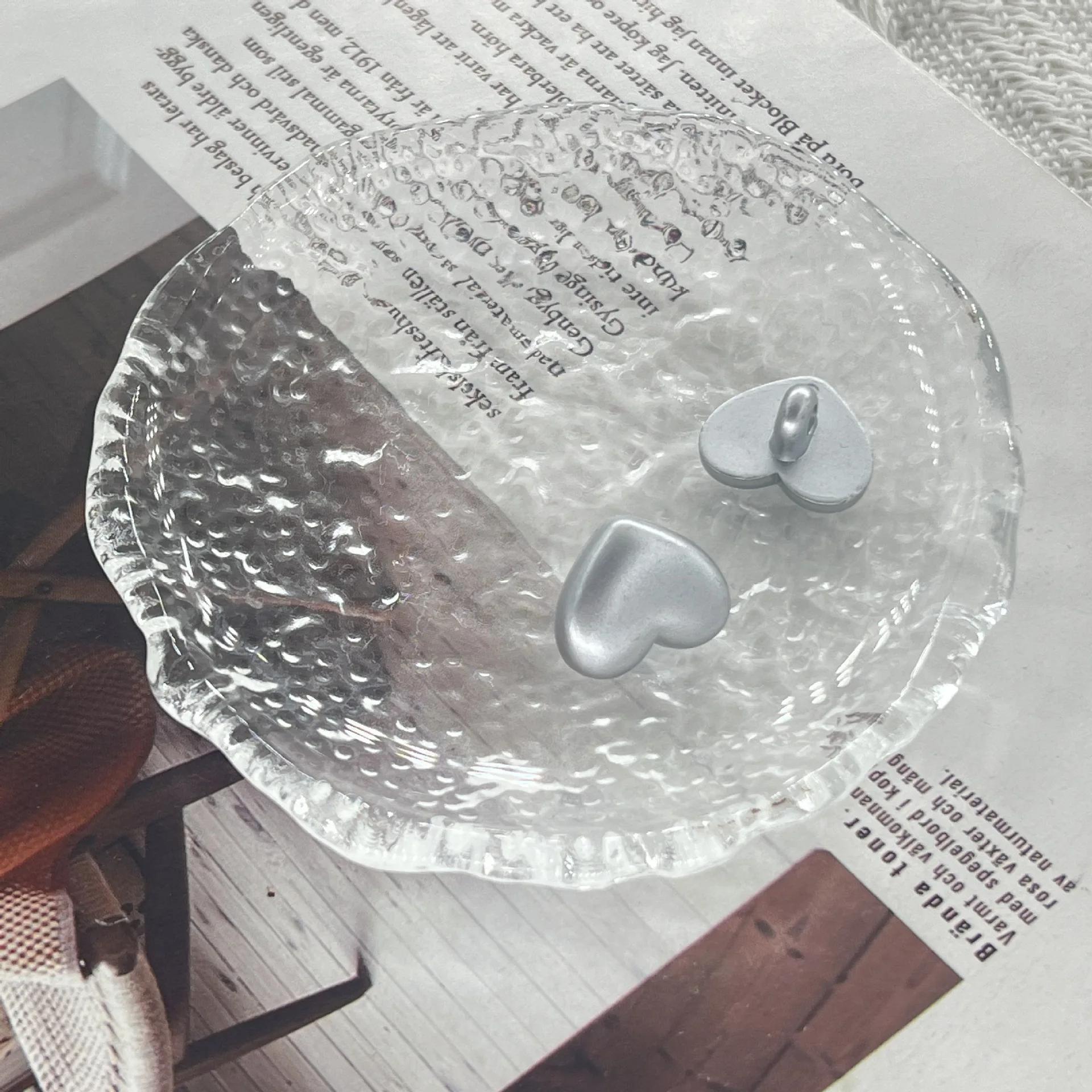 30 шт./лот 18/20 мм красочные глянцевые пластиковые пуговицы с принтом «любовь» с высоким носком для детских курток, свитеров, декоративные пуговицы 18mm
30 шт./лот 18/20 мм красочные глянцевые пластиковые пуговицы с принтом «любовь» с высоким носком для детских курток, свитеров, декоративные пуговицы 18mm