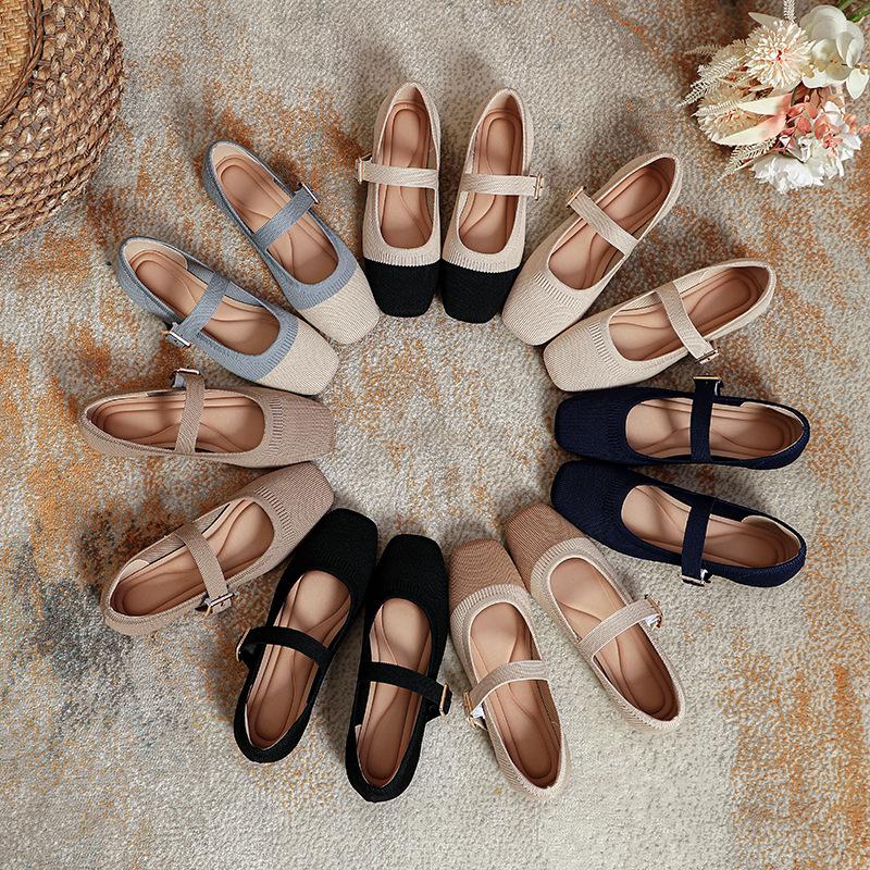 Spring and Autumn Flying Weaving Japanese One-word Buckle Mary Jane Shoes Women s Knitted Square Head Flat Sole Single Shoes Light Mouth Casual Ballet 41 світло-синій колір
Spring and Autumn Flying Weaving Japanese One-word Buckle Mary Jane Shoes Women s Knitted Square Head Flat Sole Single Shoes Light Mouth Casual Ballet 41 світло-синій колір