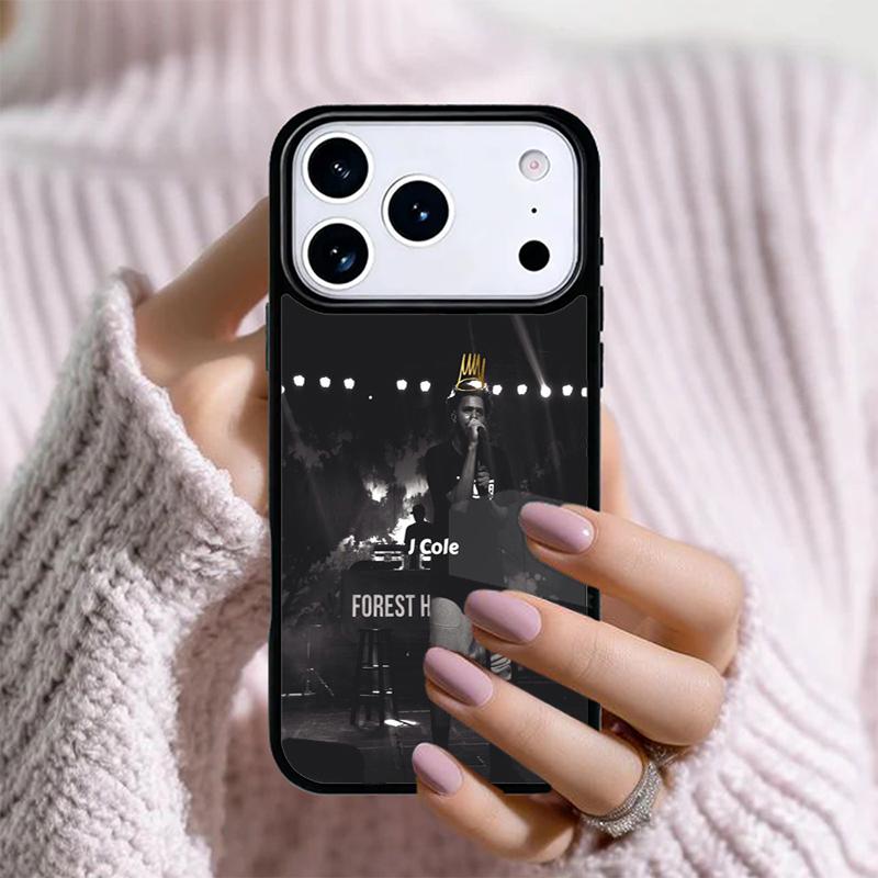 Dreamville J. COLE New Luxury fashion coque Phone Case For iPhone 17 16 Pro Max 15 14 Pro 11 12 13 XR XS 6 7 8 Plus Cover iPhone SE (2020)
Dreamville J. COLE New Luxury fashion coque Phone Case For iPhone 17 16 Pro Max 15 14 Pro 11 12 13 XR XS 6 7 8 Plus Cover iPhone SE (2020)