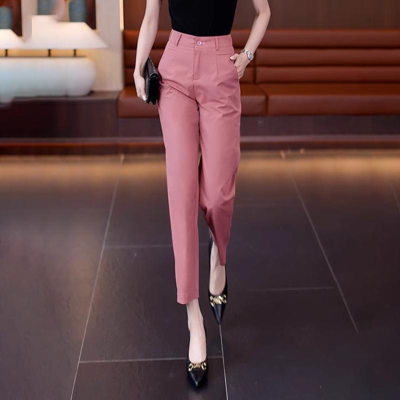 Женские оранжевые брюки гаремы: Мода весна/лето 2025 Петит Прямые укороченные брюки-сигареты Small 85-95 lbs
Женские оранжевые брюки гаремы: Мода весна/лето 2025 Петит Прямые укороченные брюки-сигареты Small 85-95 lbs