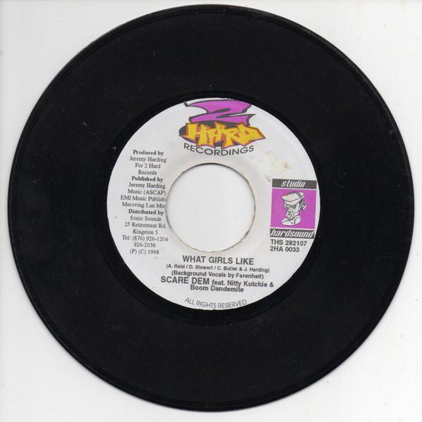 7inch Record SCARE DEM CREW - What Girls Like 2HA0033 2 Hard Recordin 1998 Jamaica Reggae, Ska & Dub Used
7inch Record SCARE DEM CREW - What Girls Like 2HA0033 2 Hard Recordin 1998 Jamaica Reggae, Ska & Dub Used