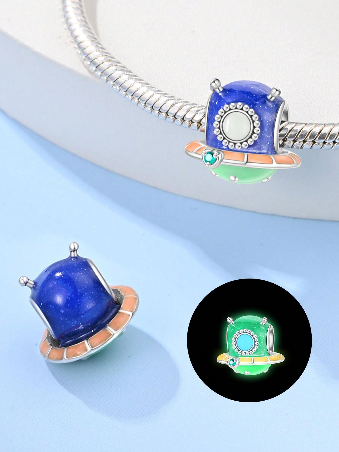 Copper Metal Plated Authentic Original Charm Bead Components Astronaut in the Starry Sky Bead Components Compatible With Bracelet High Quality Fine
Copper Metal Plated Authentic Original Charm Bead Components Astronaut in the Starry Sky Bead Components Compatible With Bracelet High Quality Fine