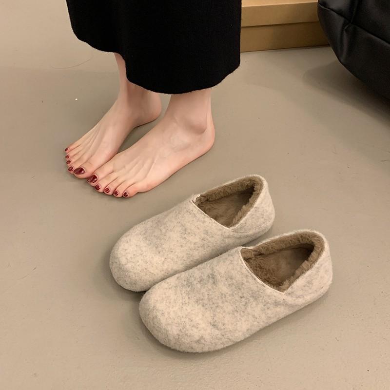 Birkenstocks женские 2025 новые бархатные теплые хлопковые туфли японские туфли Doudou с плоской подошвой и одной педалью Boken 35
Birkenstocks женские 2025 новые бархатные теплые хлопковые туфли японские туфли Doudou с плоской подошвой и одной педалью Boken 35