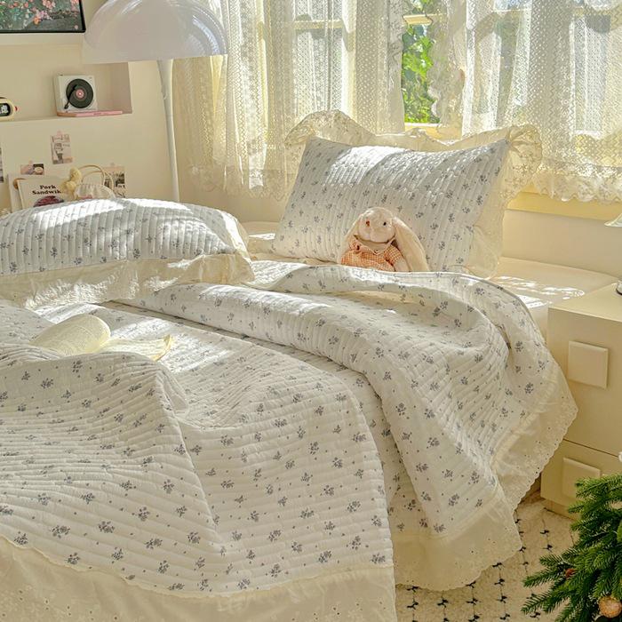 2026 Винтажное Стеганое Покрывало с Кружевным Принтом, Комплект из 3 Предметов Pair of Pillowcases
2026 Винтажное Стеганое Покрывало с Кружевным Принтом, Комплект из 3 Предметов Pair of Pillowcases