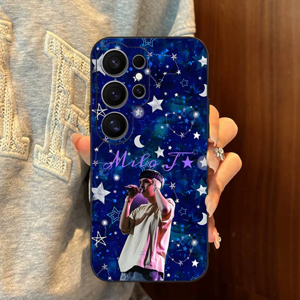 Singer M-Milo J Phone Case For Samsung S 24 Fe 25 Ultra Plus 20 Lite 21 30 22 23 24 22 Ultra 5G Fundas Samsung S30 Ultra 5G
Singer M-Milo J Phone Case For Samsung S 24 Fe 25 Ultra Plus 20 Lite 21 30 22 23 24 22 Ultra 5G Fundas Samsung S30 Ultra 5G