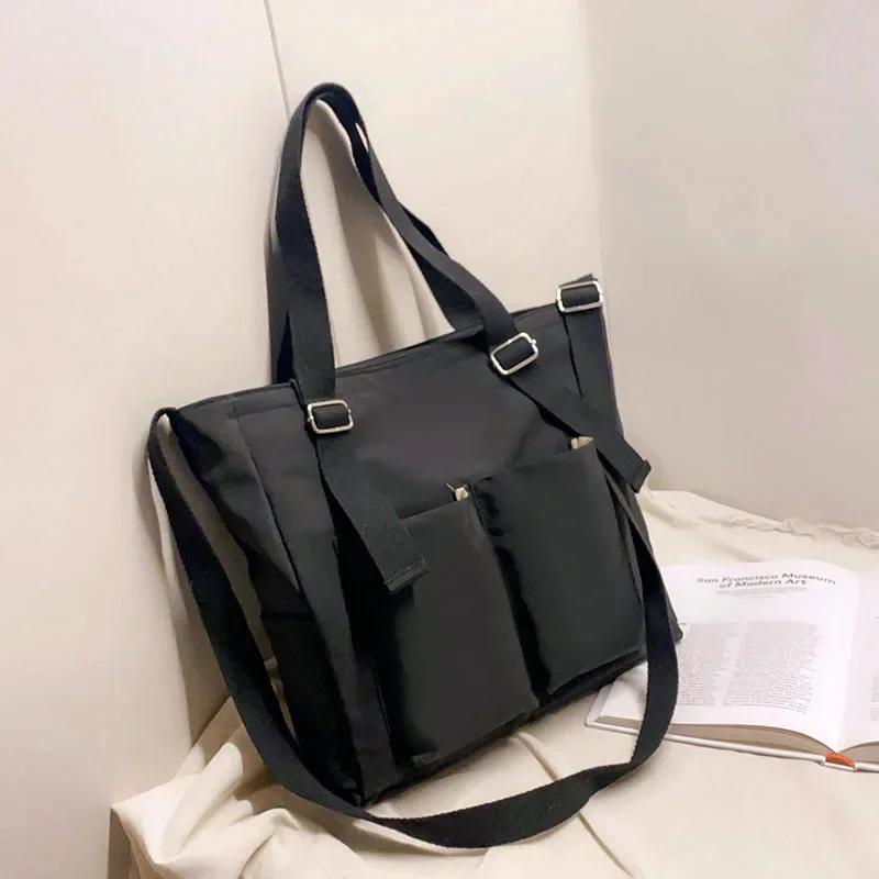 Spring New Ladies Shopping Bag Simple Fashion Handbag 2026 Nylon Waterproof Solid Color Messenger Large Capacity Shoulder Bag Black No Frog
Spring New Ladies Shopping Bag Simple Fashion Handbag 2026 Nylon Waterproof Solid Color Messenger Large Capacity Shoulder Bag Black No Frog