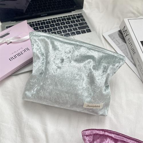 Velvet Handhold Storage Cosmetic Bags Cases for Women Makeup Travel Toiletry Organizer Zipper Pouch Shopping Cards Storage чорний
Velvet Handhold Storage Cosmetic Bags Cases for Women Makeup Travel Toiletry Organizer Zipper Pouch Shopping Cards Storage чорний