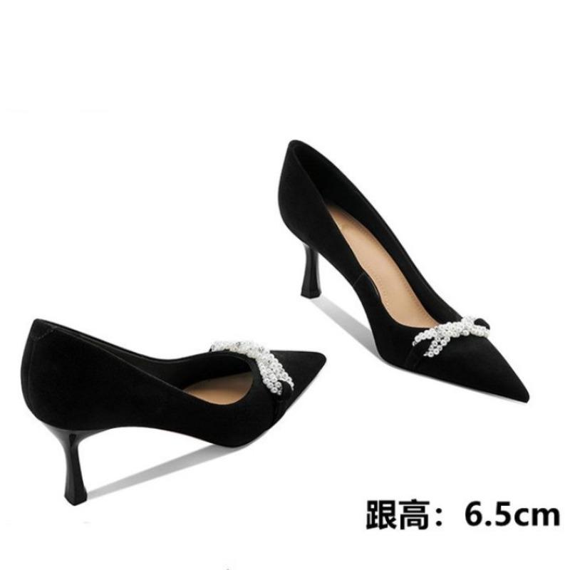 2024 Summer New Women s Simple Solid Color Shallow Mouth Comfortable High Heels Women s Outdoor Casual Party Dress Women Shoes
2024 Summer New Women s Simple Solid Color Shallow Mouth Comfortable High Heels Women s Outdoor Casual Party Dress Women Shoes
