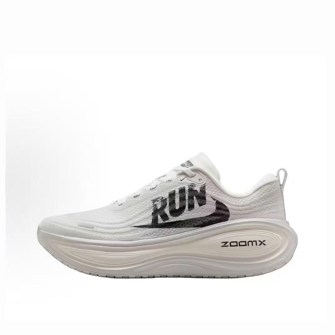 Moon Landing VomeroPlus Pegasus Mesh Running Shoes - Super Soft, Breathable, Shock Absorbing for Men and Women 36 чёрный/белый
Moon Landing VomeroPlus Pegasus Mesh Running Shoes - Super Soft, Breathable, Shock Absorbing for Men and Women 36 чёрный/белый