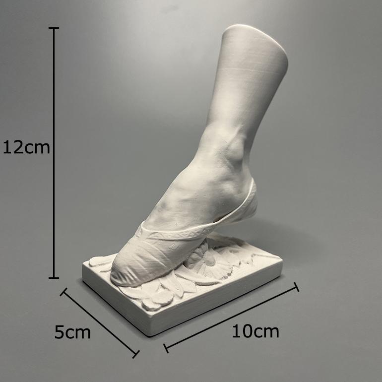 Dancer Fanny Elsler s Right Foot Plaster Statue Desk Decoration Ornaments Creative Artwork Sculpture Room Aesthetic Decor
Dancer Fanny Elsler s Right Foot Plaster Statue Desk Decoration Ornaments Creative Artwork Sculpture Room Aesthetic Decor