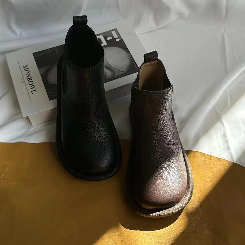 Genuine leather women s short boots first layer cowhide retro literary and versatile cigarette boots fashionable Chelsea women s boots 40 коричневий
Genuine leather women s short boots first layer cowhide retro literary and versatile cigarette boots fashionable Chelsea women s boots 40 коричневий