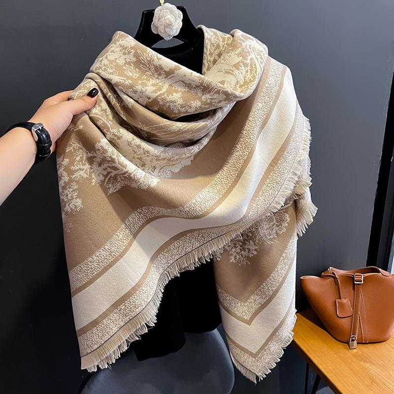 New Europe America Women Winter Wrap Scarf Double-sided Imitation Cashmere Fashion Shawl Large Square Scarf Thick Tassel Scarves 132X134cm
New Europe America Women Winter Wrap Scarf Double-sided Imitation Cashmere Fashion Shawl Large Square Scarf Thick Tassel Scarves 132X134cm