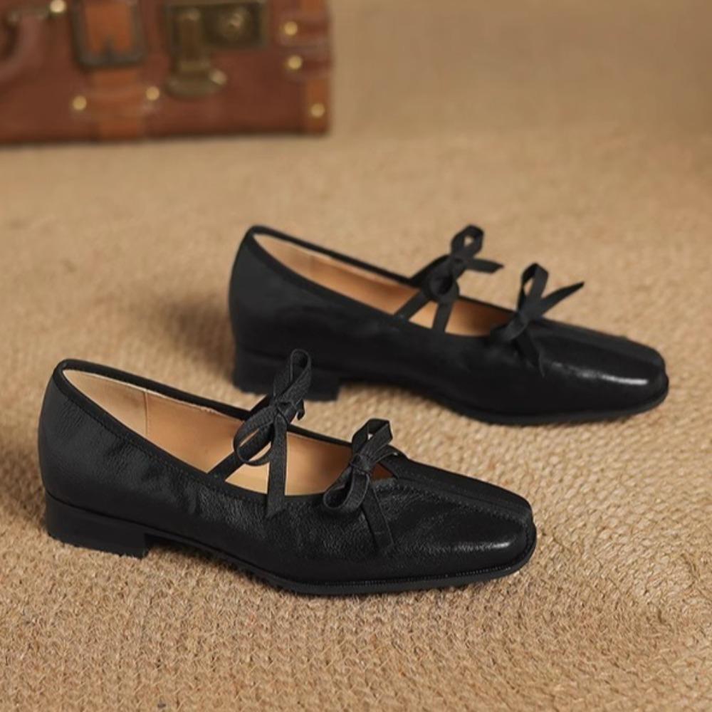 2026 Spring New Sheepskin Square Head Retro Style Small Leather Shoes Bow One Pedal Shallow Mouth Mary Jane Pumps Women 40 чорний
2026 Spring New Sheepskin Square Head Retro Style Small Leather Shoes Bow One Pedal Shallow Mouth Mary Jane Pumps Women 40 чорний