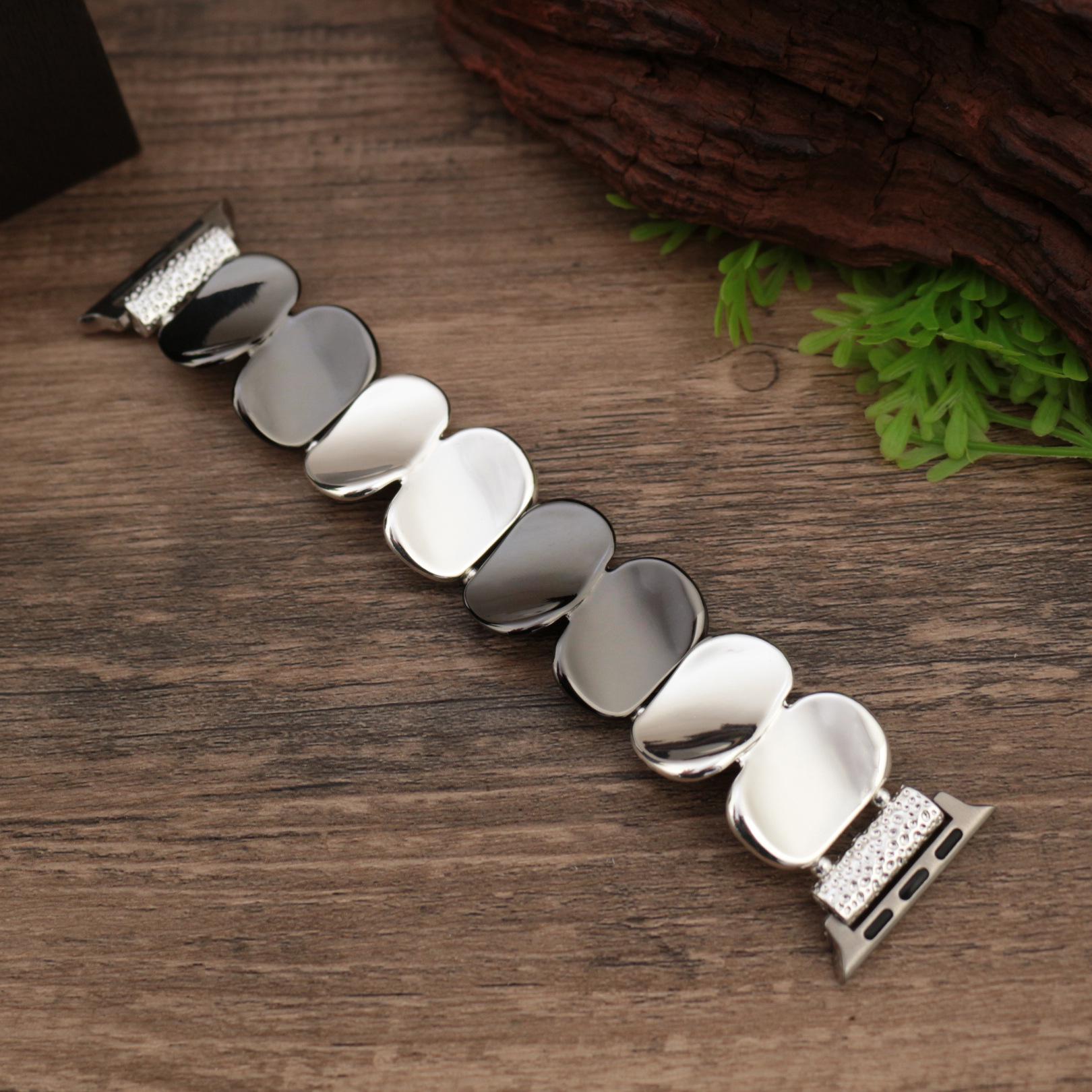 Блестящая металлическая эластичная цепь для ремешка Apple iWatch, Трансграничный бестселлер Fits 38/40/41mm (Wrist 150-170mm) чёрный/серебряный
Блестящая металлическая эластичная цепь для ремешка Apple iWatch, Трансграничный бестселлер Fits 38/40/41mm (Wrist 150-170mm) чёрный/серебряный