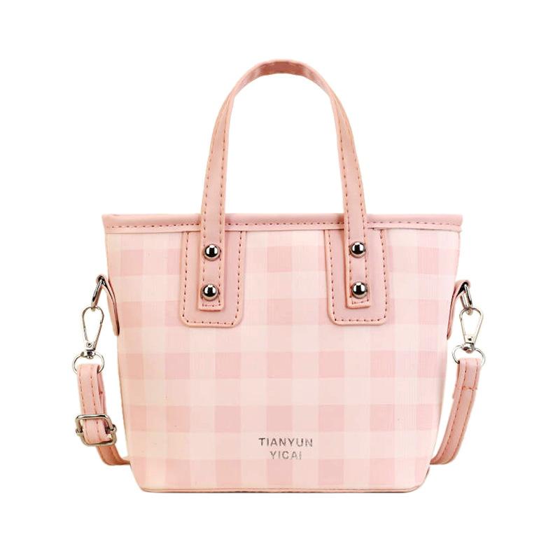 Popular women s handheld bucket bag women s new plaid shoulder bag fashion versatile girl messenger bag women рожевий
Popular women s handheld bucket bag women s new plaid shoulder bag fashion versatile girl messenger bag women рожевий