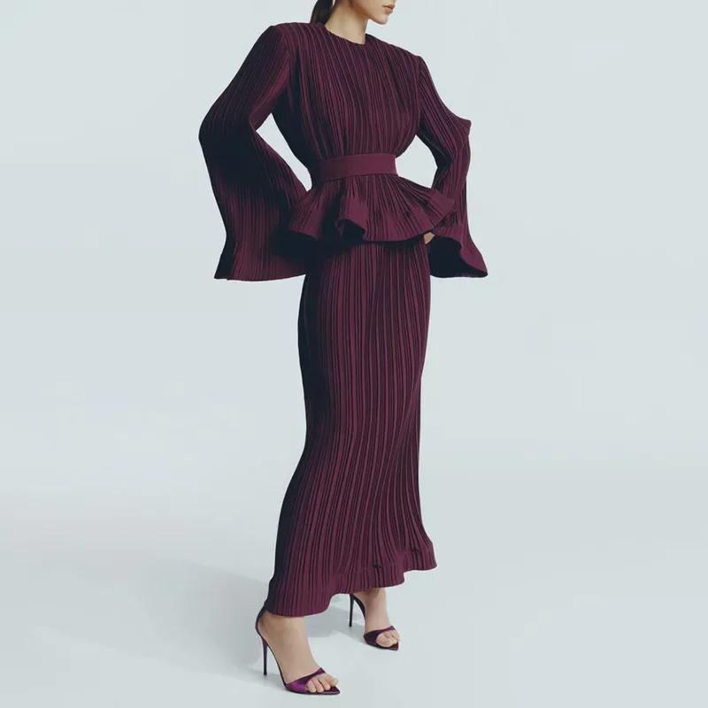 2025 French Casual Two-Piece Suit: Ruffled Splicing Top & High-Waist Skirt вина червоного кольору
2025 French Casual Two-Piece Suit: Ruffled Splicing Top & High-Waist Skirt вина червоного кольору