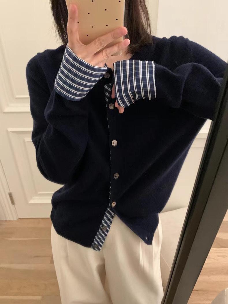 Fake two-piece button-knitted jacket women s spring plaid splicing sweater casual lazy top cardigan L тёмно-синий
Fake two-piece button-knitted jacket women s spring plaid splicing sweater casual lazy top cardigan L тёмно-синий