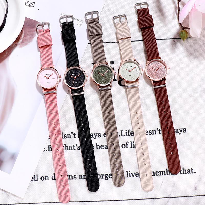 Compact Artistic Women s Watch: Mori Style, Korean-Inspired, Trendy, and Versatile for Middle School Girls
Compact Artistic Women s Watch: Mori Style, Korean-Inspired, Trendy, and Versatile for Middle School Girls