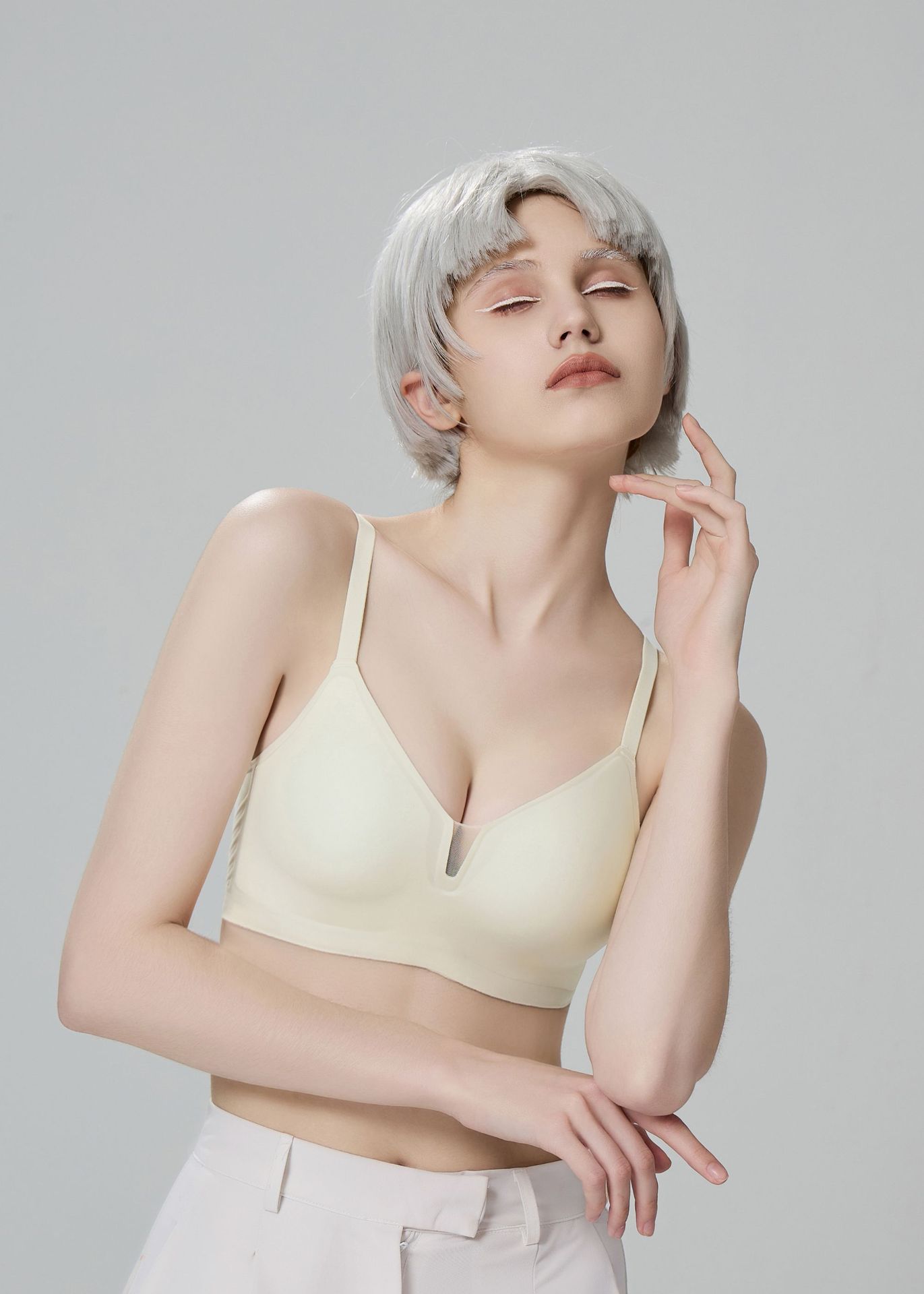 C Comfortable and breathable in summer, light and seamless, soft support, upper support, chest anti-sagging, sub-breasts, no steel ring underwear XXL м ята зелений колір
C Comfortable and breathable in summer, light and seamless, soft support, upper support, chest anti-sagging, sub-breasts, no steel ring underwear XXL м ята зелений колір