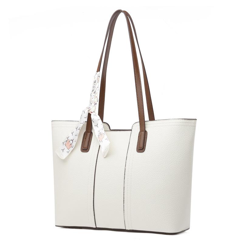 New women s medium mother bag large capacity water fashion shoulder portable messenger bag casual women s bag
New women s medium mother bag large capacity water fashion shoulder portable messenger bag casual women s bag