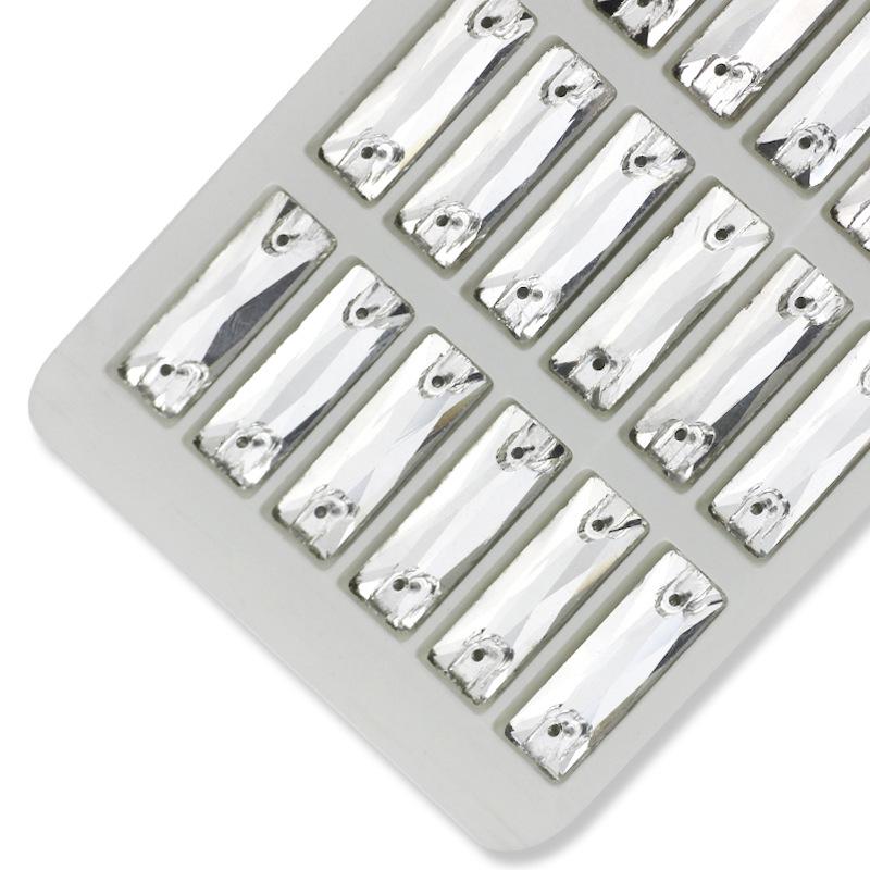 Прямоугольные стразы AB с двойным отверстием, стеклянные стразы плоской формы для свадебного платья с высоким блеском, аксессуары 9*27MM 24 pcs/pack
Прямоугольные стразы AB с двойным отверстием, стеклянные стразы плоской формы для свадебного платья с высоким блеском, аксессуары 9*27MM 24 pcs/pack