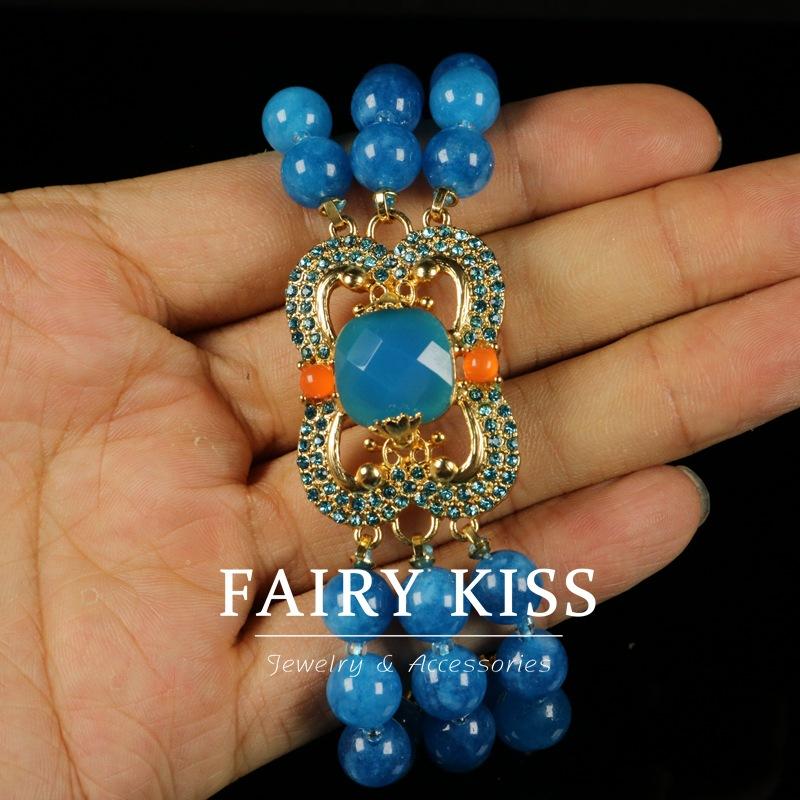 Комплект Ожерелье Браслет Синие Камни Бусины Многослойный Дизайн Позолота Настоящим Золотом Этнический Стиль Ювелирные Изделия
Комплект Ожерелье Браслет Синие Камни Бусины Многослойный Дизайн Позолота Настоящим Золотом Этнический Стиль Ювелирные Изделия