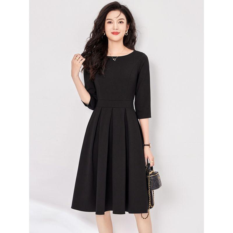 Hepburn Black round Neck 3/4 Sleeves Dress 2025 Fall New Arrival Minimalist Annual Meeting Black Dress Slimming A- line Skirt Black XL
Hepburn Black round Neck 3/4 Sleeves Dress 2025 Fall New Arrival Minimalist Annual Meeting Black Dress Slimming A- line Skirt Black XL