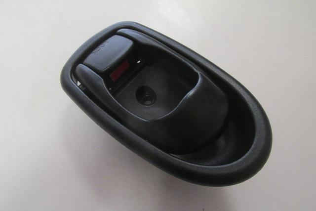 For Hyundai Elantra 1998 2001 Rear Door Interior Opening Handle Right Black 82620-29002-LG
For Hyundai Elantra 1998 2001 Rear Door Interior Opening Handle Right Black 82620-29002-LG