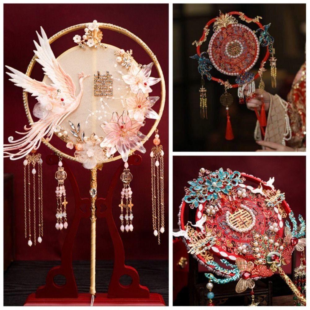 Double-sided Phoenix Round Fan Long Handle Chinese Style Bridal Fan Chinese Style Wedding золотой
Double-sided Phoenix Round Fan Long Handle Chinese Style Bridal Fan Chinese Style Wedding золотой