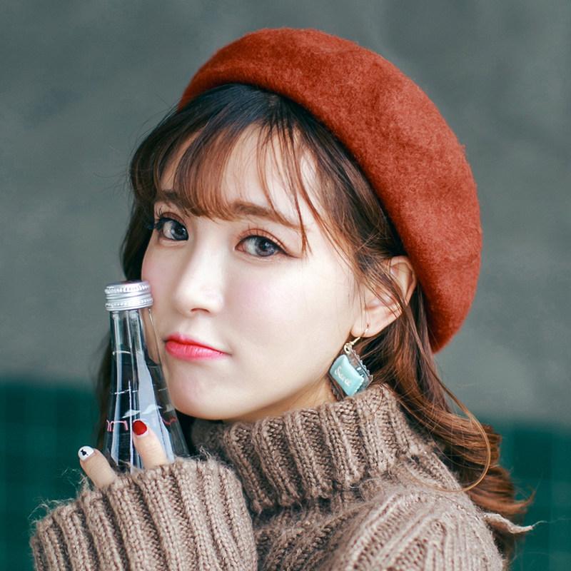 Octagonal beret autumn and winter trend versatile British retro Internet celebrity woolen ins bud hat One size (adjustable) hairpin brick червоний колір
Octagonal beret autumn and winter trend versatile British retro Internet celebrity woolen ins bud hat One size (adjustable) hairpin brick червоний колір