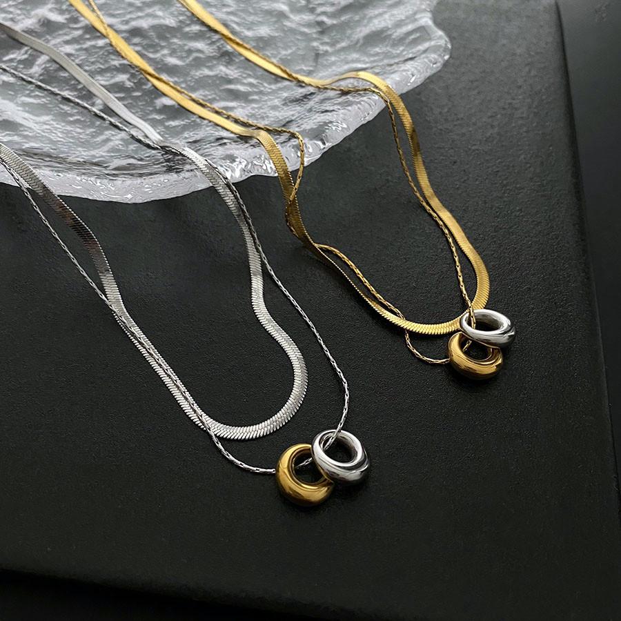 Elegant Titanium Steel Double Ring Necklace - Versatile Fashion Jewelry for Women
Elegant Titanium Steel Double Ring Necklace - Versatile Fashion Jewelry for Women