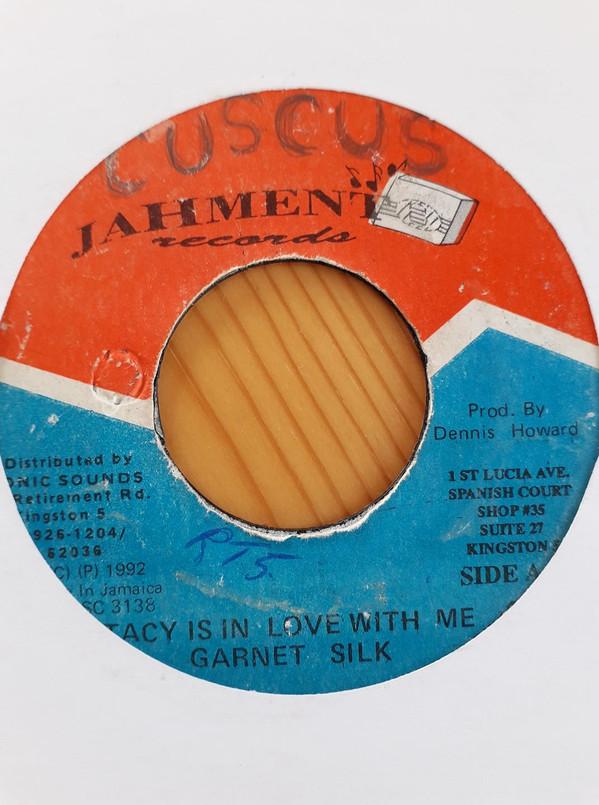 7inch Record GARNETT SILK , MAFIA & FLUXY - Stacy Is In Love With Me MSC3182 Jahmento Record 1992 Jamaica Reggae, Ska & Dub Used
7inch Record GARNETT SILK , MAFIA & FLUXY - Stacy Is In Love With Me MSC3182 Jahmento Record 1992 Jamaica Reggae, Ska & Dub Used