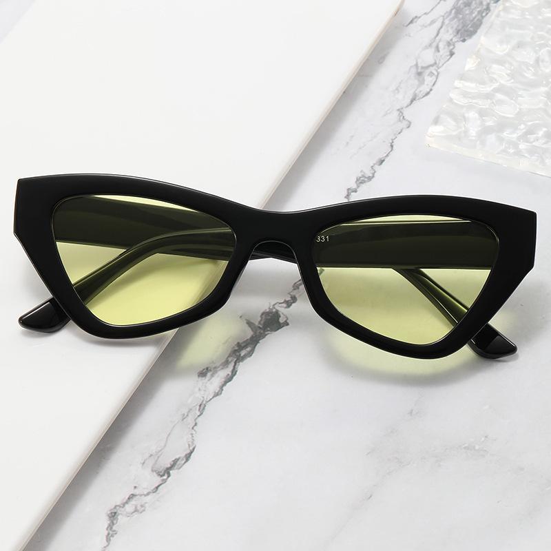 Triangular Cat Eye Small Face Sunglasses Sunglasses Women S High-End Small Frame Sunscreen Modeling Photo Sunglasses
Triangular Cat Eye Small Face Sunglasses Sunglasses Women S High-End Small Frame Sunscreen Modeling Photo Sunglasses