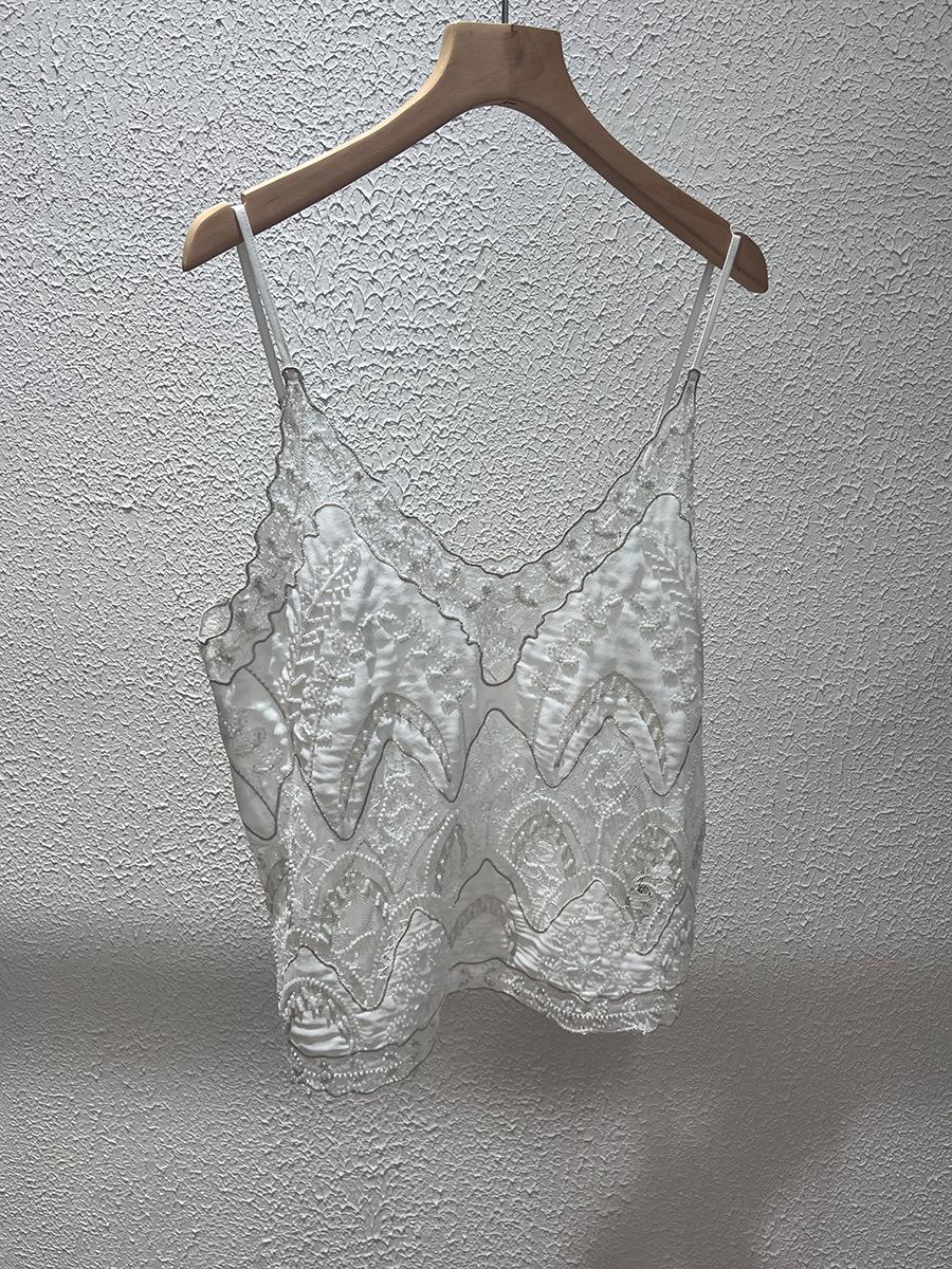 2026 Spring/Summer Retro-Style Embroidered Beaded Camisole Top Large білий
2026 Spring/Summer Retro-Style Embroidered Beaded Camisole Top Large білий