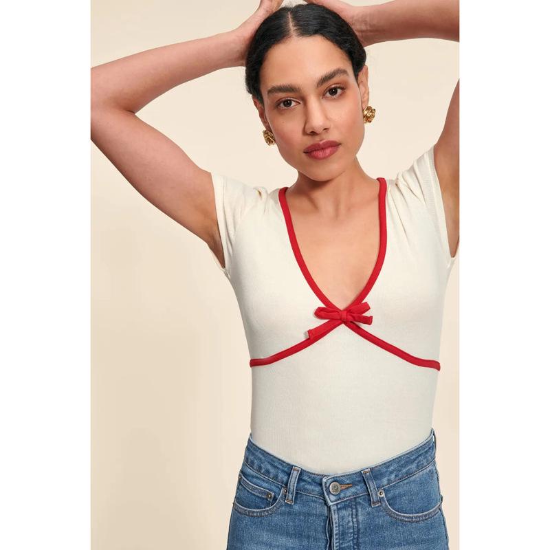 In-Stock N646 Women s Summer 2023 Slimming Deep V Cotton Knit Contrast Short Sleeve Top M білий
In-Stock N646 Women s Summer 2023 Slimming Deep V Cotton Knit Contrast Short Sleeve Top M білий