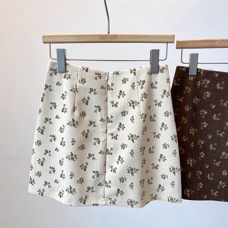 2024 Autumn Korean Style Petite Floral High Waist Anti-Exposure Midi Skirt XS (Recommended for 70-80 lbs)
2024 Autumn Korean Style Petite Floral High Waist Anti-Exposure Midi Skirt XS (Recommended for 70-80 lbs)