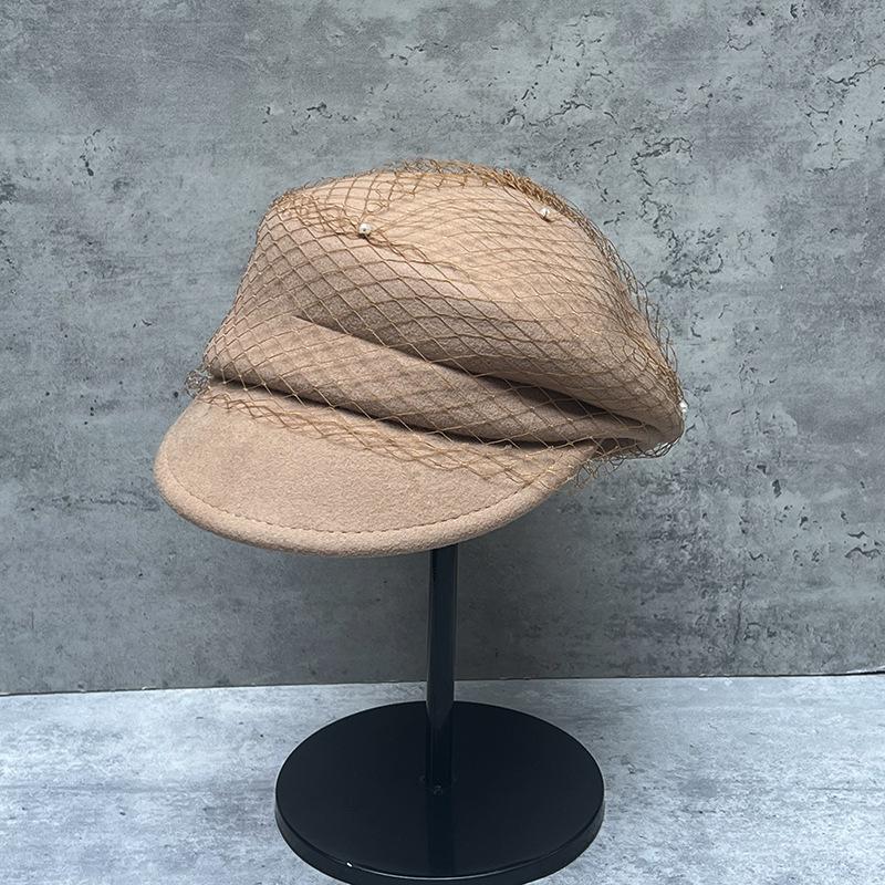 Ladies C4 Pleated Mesh Pearl Woolen Newsboy Hat French Retro Versatile Equestrian Top Hat M(56-58cm)
Ladies C4 Pleated Mesh Pearl Woolen Newsboy Hat French Retro Versatile Equestrian Top Hat M(56-58cm)