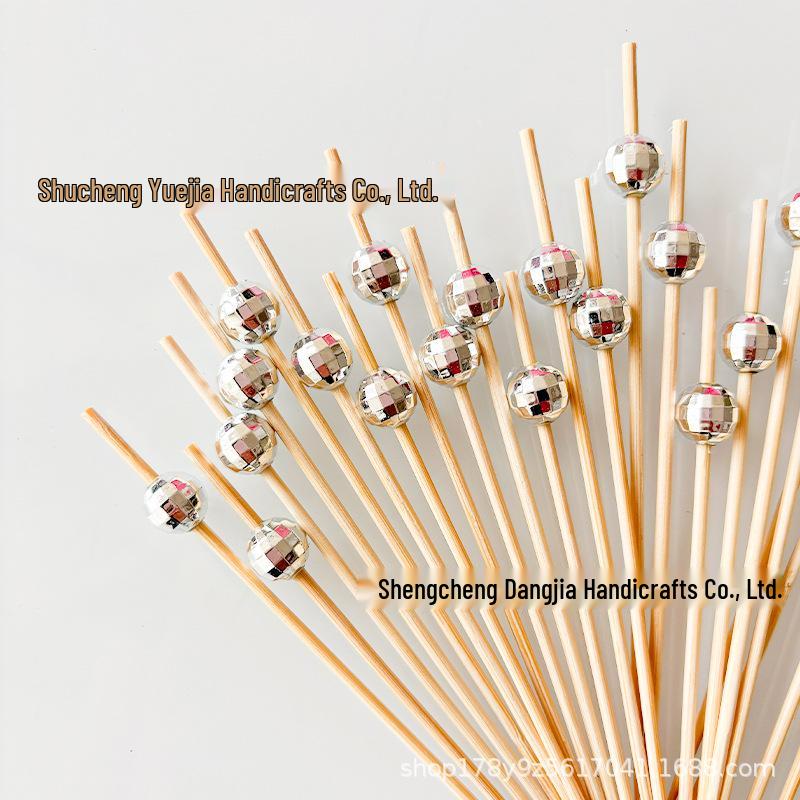 Торт для коктейльной вечеринки с диско-шаром и бамбуковые шпажки с фруктами Glossy Silver Bead
Торт для коктейльной вечеринки с диско-шаром и бамбуковые шпажки с фруктами Glossy Silver Bead