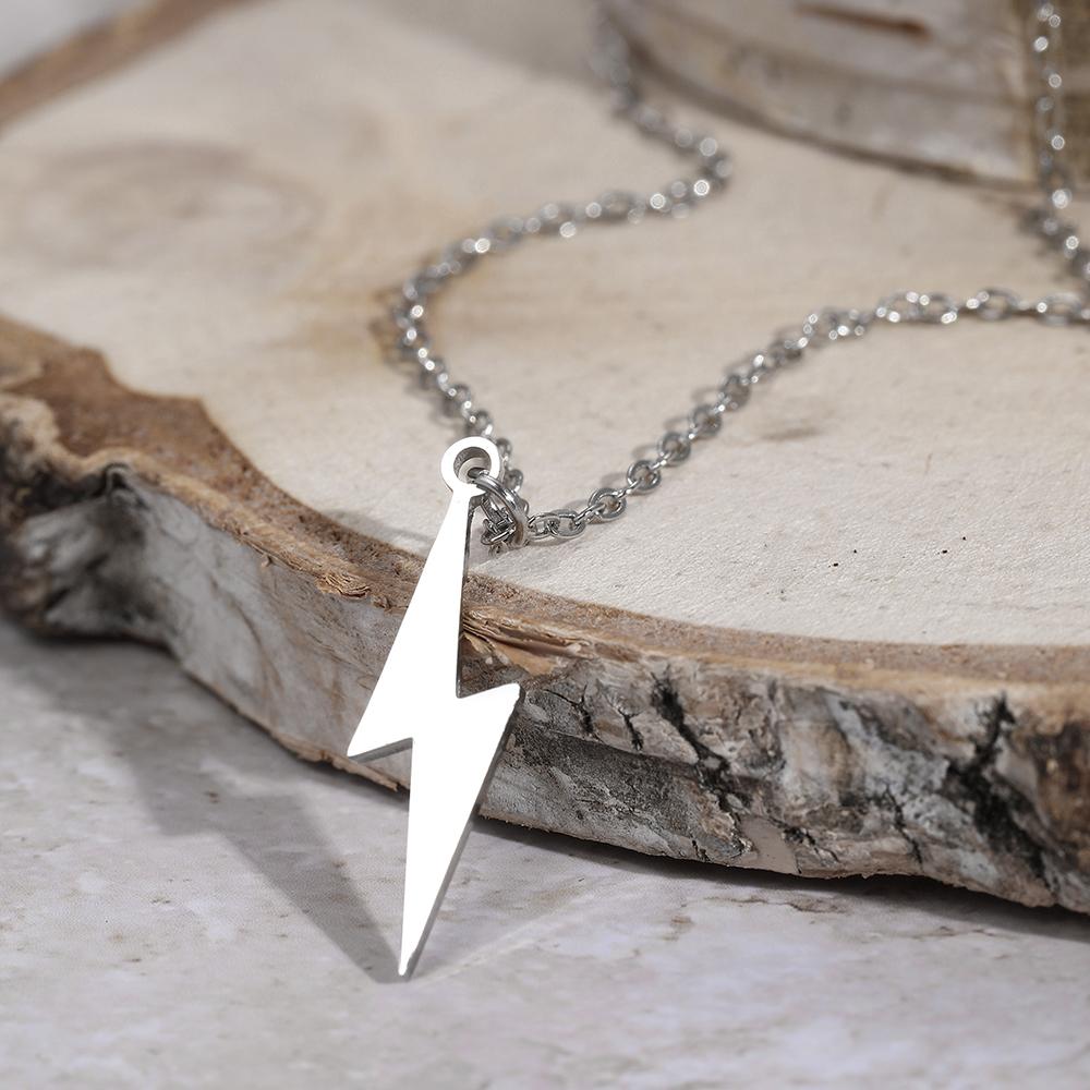DGIDDK Stainless Steel Simple Lightning Pendant Necklace Men And Women Tide Retro Fashion Personality Hip-Hop Sweater Chain
DGIDDK Stainless Steel Simple Lightning Pendant Necklace Men And Women Tide Retro Fashion Personality Hip-Hop Sweater Chain